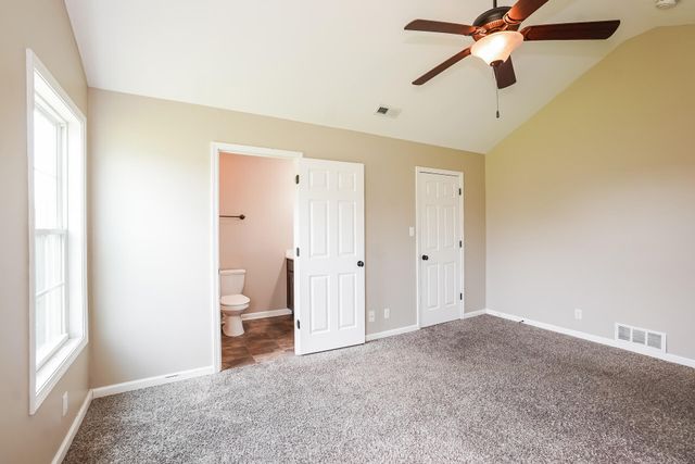 201 Bob White Trail, Oak Grove, KY 42262