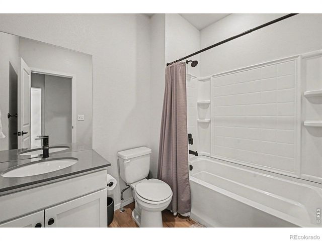 545 Vicot Way E, Fort Collins, CO 80524