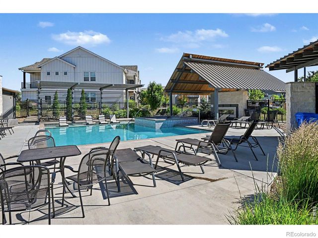 545 Vicot Way E, Fort Collins, CO 80524