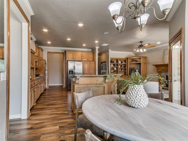 3904 Shortgrass Road, Edmond, OK 73003