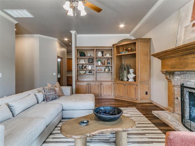 3904 Shortgrass Road, Edmond, OK 73003