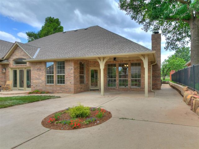 3904 Shortgrass Road, Edmond, OK 73003