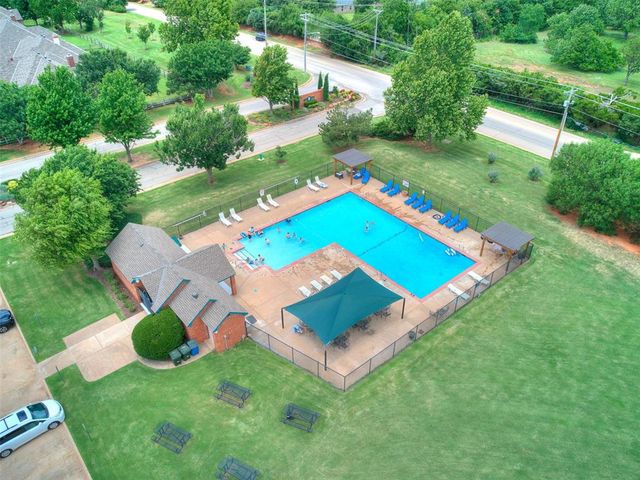 3904 Shortgrass Road, Edmond, OK 73003
