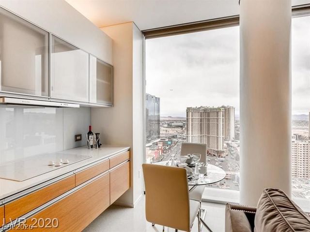 3722 Las Vegas Boulevard 2404, Las Vegas, NV 89158