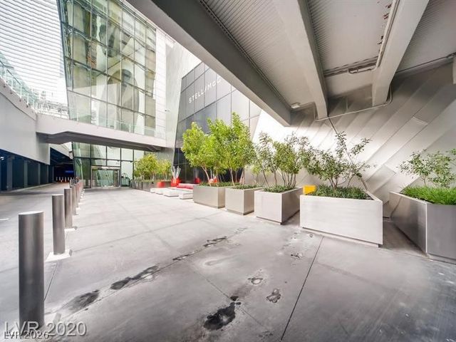 3722 Las Vegas Boulevard 2404, Las Vegas, NV 89158