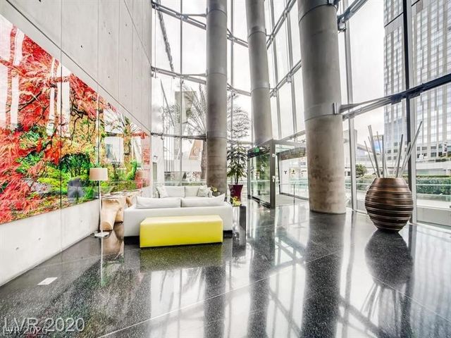 3722 Las Vegas Boulevard 2404, Las Vegas, NV 89158
