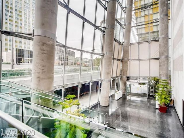 3722 Las Vegas Boulevard 2404, Las Vegas, NV 89158