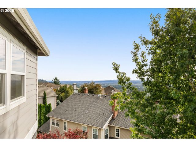 3720 Nw DEVOTO Ln, Portland, OR 97229