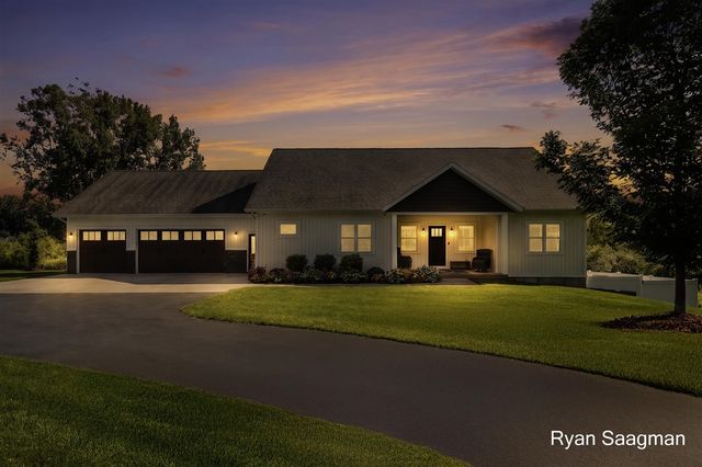 6360 Cannonsburg Road, Belmont, MI 49306