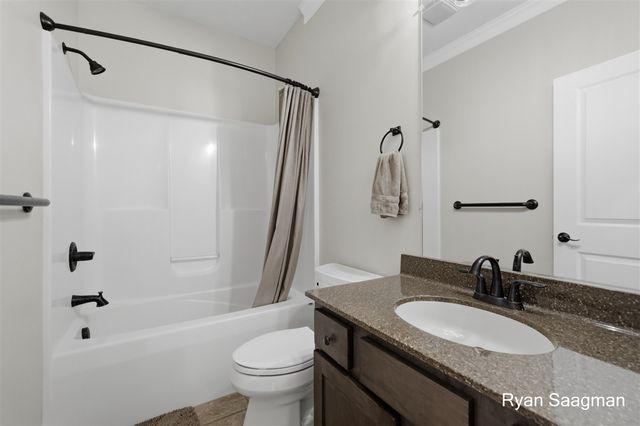 6360 Cannonsburg Road, Belmont, MI 49306