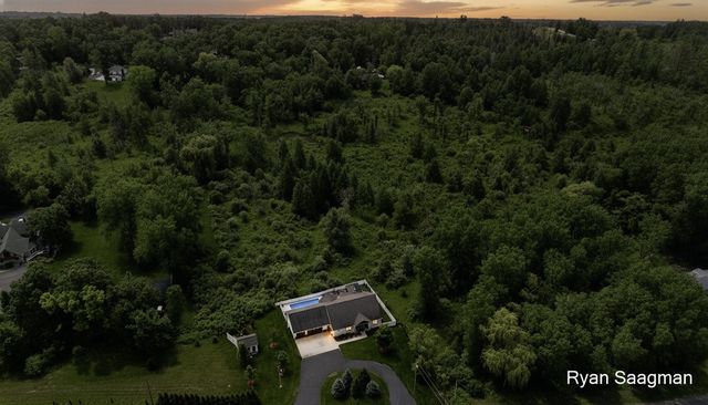 6360 Cannonsburg Road, Belmont, MI 49306