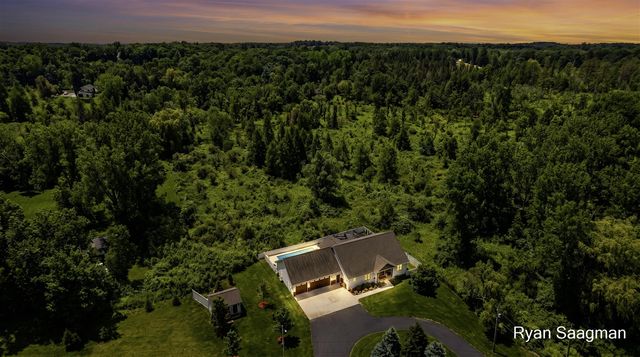 6360 Cannonsburg Road, Belmont, MI 49306