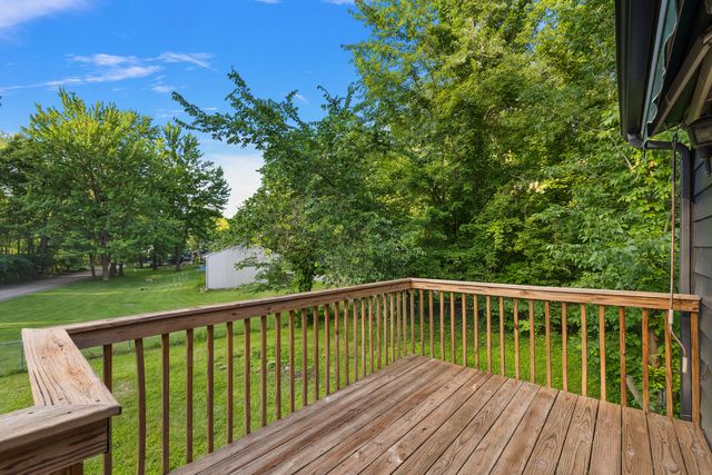 9904 Portage Lake Avenue, Pinckney, MI 48169