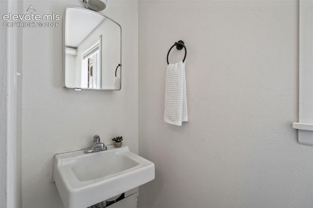 1506 Wynkoop Drive, Colorado Springs, CO 80909