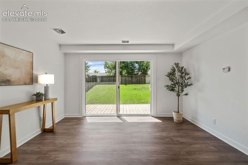 Image 14 of property listing at 1506 Wynkoop Drive, Colorado Springs, CO 80909