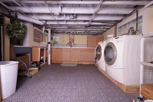 5409 Howard Avenue, Hammond, IN 46320