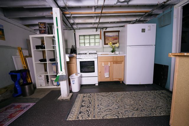 5409 Howard Avenue, Hammond, IN 46320