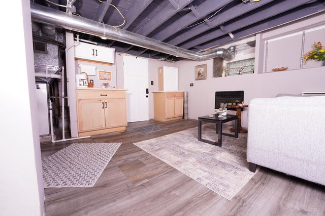 5409 Howard Avenue, Hammond, IN 46320