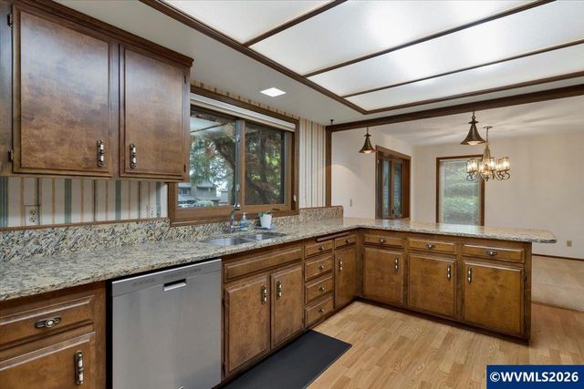 1636 Pilgrim St SE, Salem, OR 97302