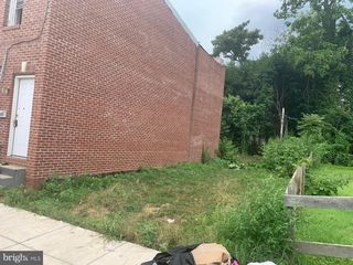 2211 CARTER ST, Wilmington, DE 19802
