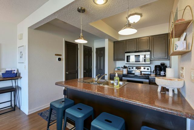 116 Lake Club Road 4, Branson, MO 65616