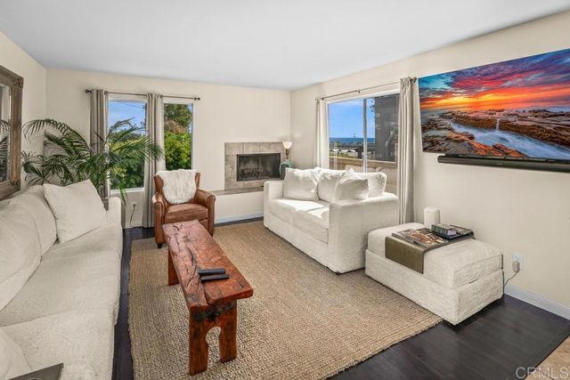 943 Windy Hill, Encinitas, CA 92024