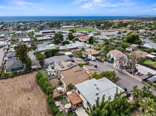943 Windy Hill, Encinitas, CA 92024