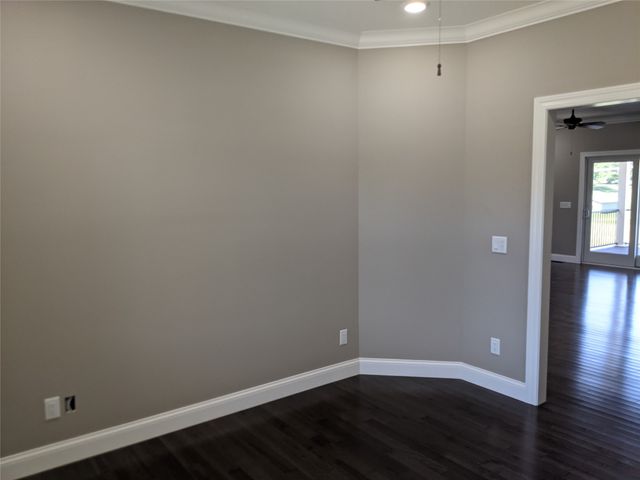 1105 Lucas Avenue, Chariton, IA 50049