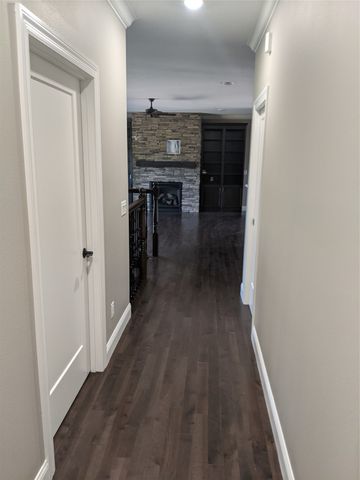 1105 Lucas Avenue, Chariton, IA 50049