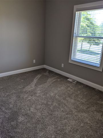 1105 Lucas Avenue, Chariton, IA 50049