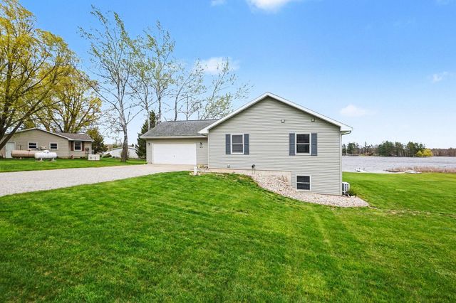 3520 W Lake Drive, Sears, MI 49679