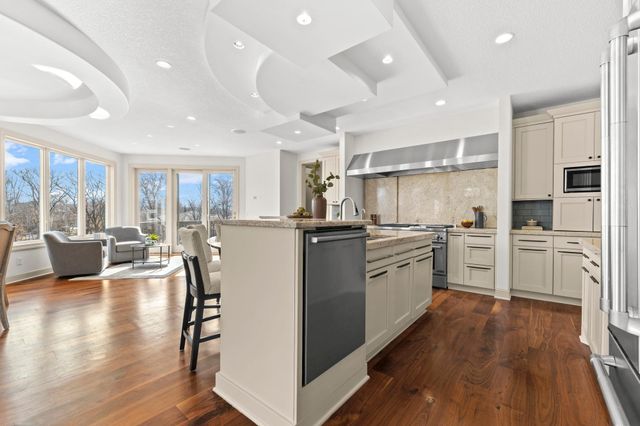 5110 Terraceview Lane N, Plymouth, MN 55446