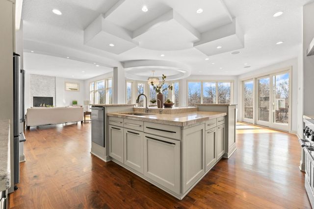 5110 Terraceview Lane N, Plymouth, MN 55446