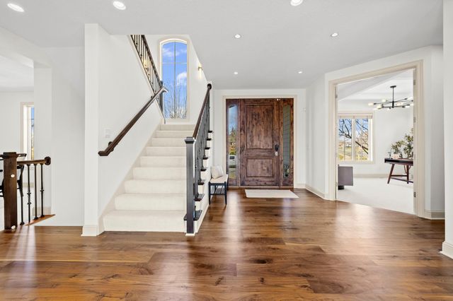 5110 Terraceview Lane N, Plymouth, MN 55446