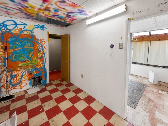 2354 N Saint Louis Avenue, Chicago, IL 60647