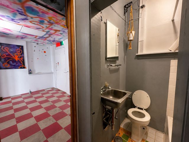 2354 N Saint Louis Avenue, Chicago, IL 60647