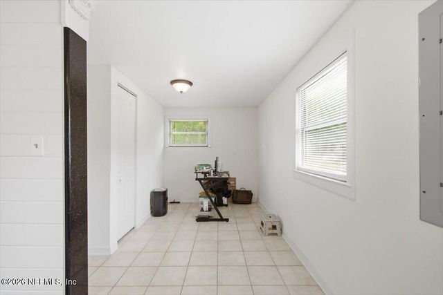 5806 PICKETTVILLE Road, Jacksonville, FL 32254