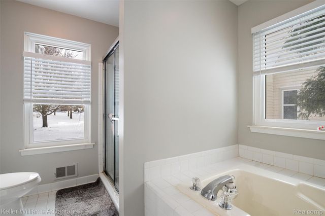 245 Cherry Grove Lane, Commerce Charter Township, MI 48390