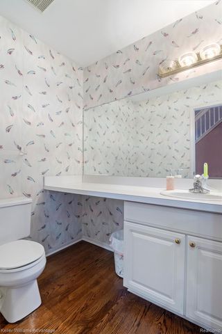 245 Cherry Grove Lane, Commerce Charter Township, MI 48390