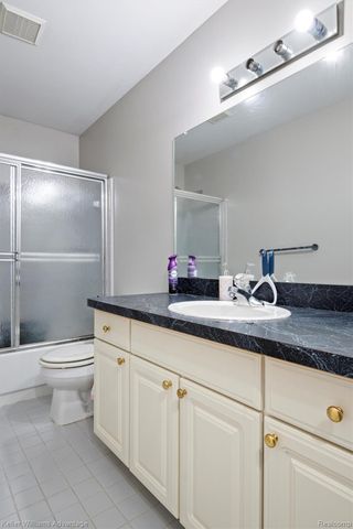 245 Cherry Grove Lane, Commerce Charter Township, MI 48390