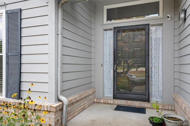 245 Cherry Grove Lane, Commerce Charter Township, MI 48390