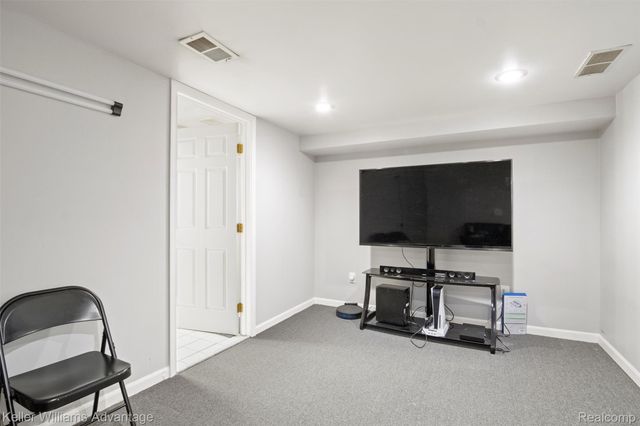 245 Cherry Grove Lane, Commerce Charter Township, MI 48390