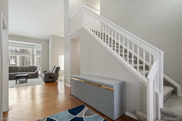 245 Cherry Grove Lane, Commerce Charter Township, MI 48390