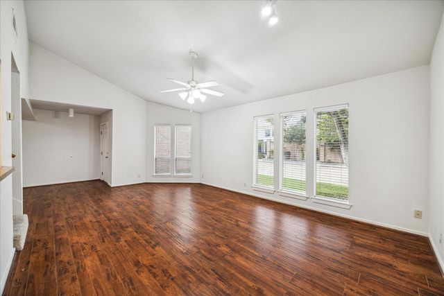 1864 S Gessner Road, Houston, TX 77063