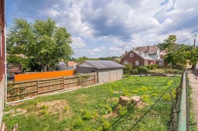 2451 Wedgemere Street, Brookline, PA 15226