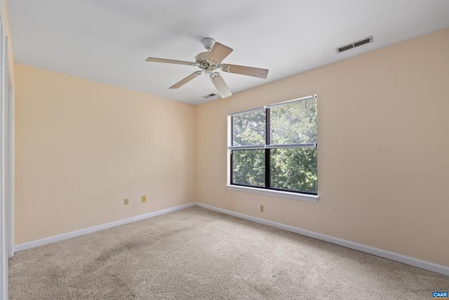 903 STONEHENGE RD, Charlottesville, VA 22901
