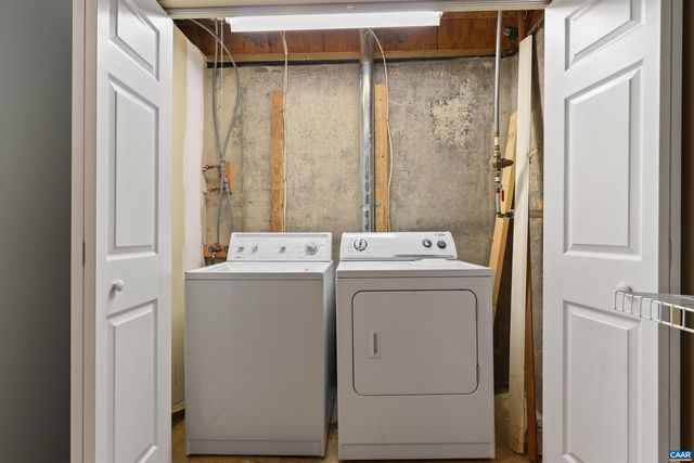 903 STONEHENGE RD, Charlottesville, VA 22901