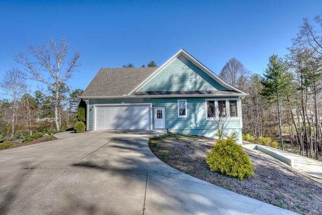 731 Owen Vista Drive, Blairsville, GA 30512