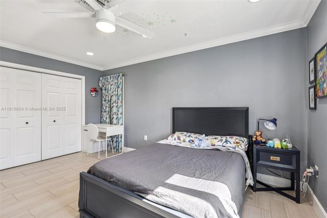 2632 NE 26th Ave, Fort Lauderdale, FL 33306