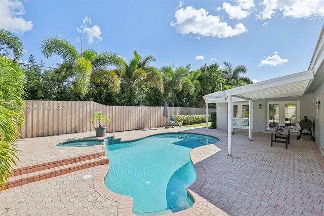 2632 NE 26th Ave, Fort Lauderdale, FL 33306